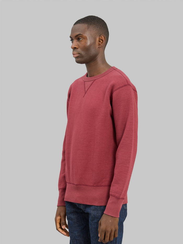 the strike gold loopwheeled sweatshirt burgundy side fit