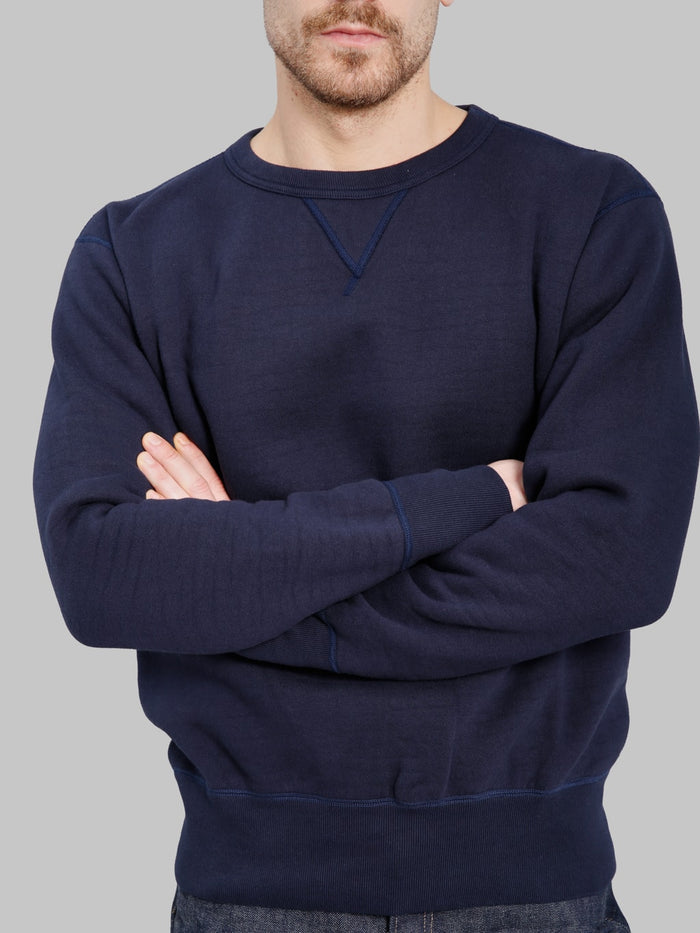 The Strike Gold  Loopwheeled Sweatshirt Navy sleeves