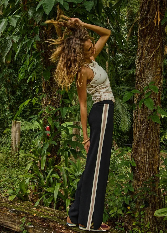 The Upside - Freya Knit Pant In Black - Kalifornia Jean Bar