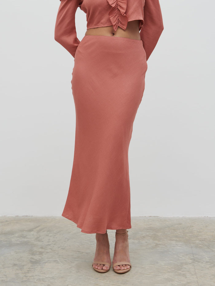 Candy Is 5'6" & Wears Size UK 8|Tiffany Midaxi Skirt - Terracotta