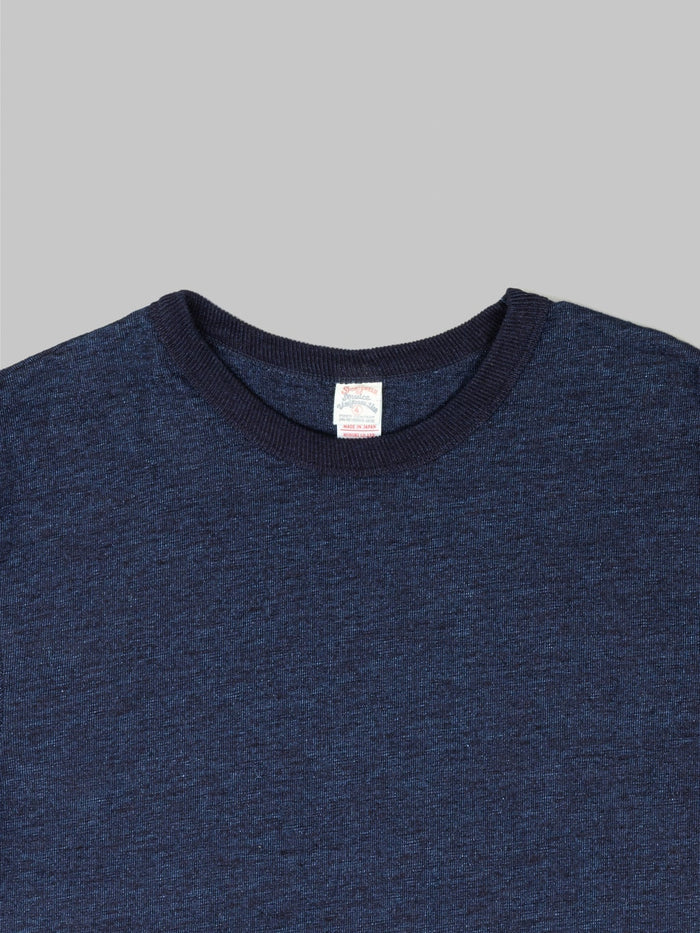 UES No 7 Yarn Dyed Indigo TShirt collar