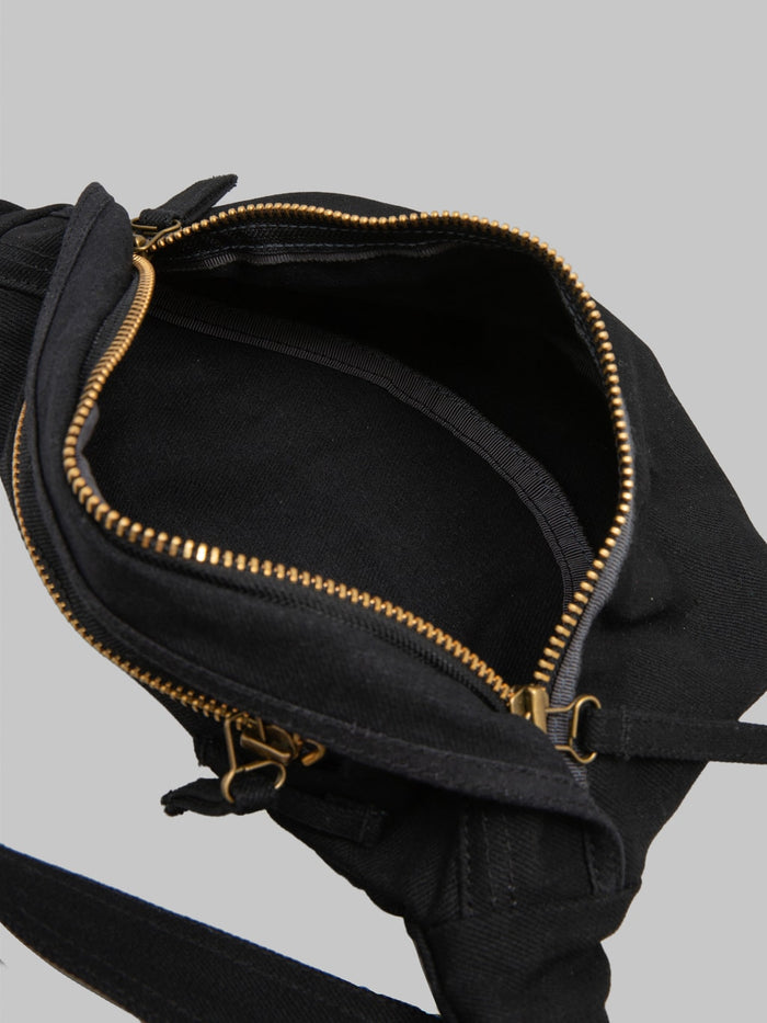 UES Waist Bag Black interior