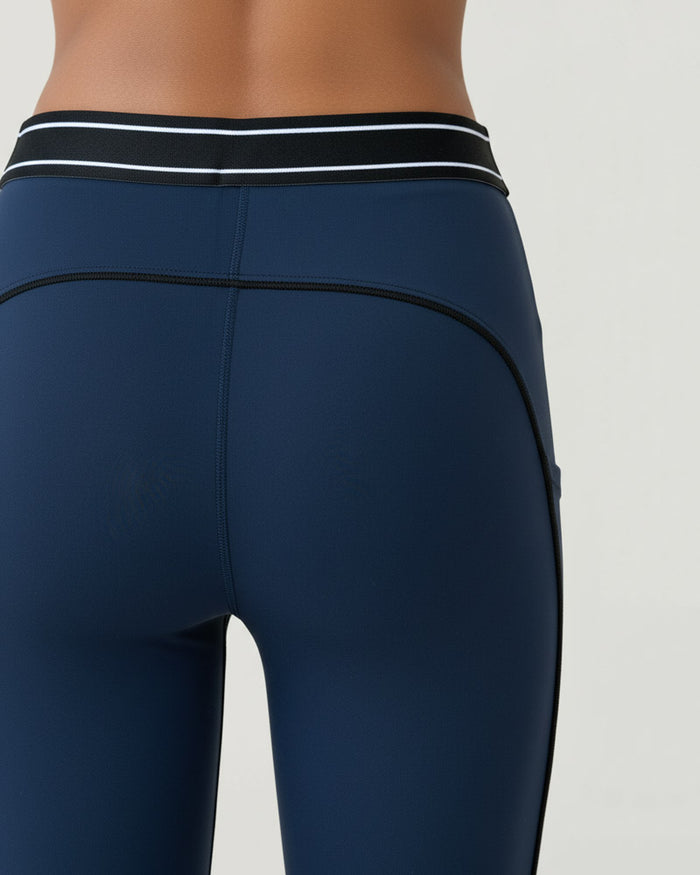 Umbra Outline Contrast-Waist Leggings