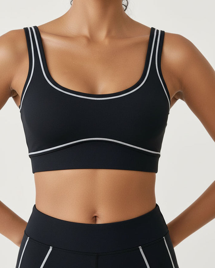 Umbra Trace Contrast Sports Bra