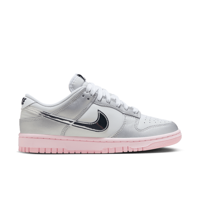 W Nike Dunk Low LX