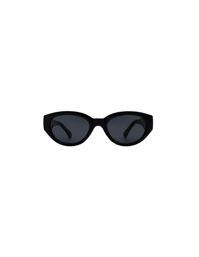 WINNIE SUNGLASS BLACK