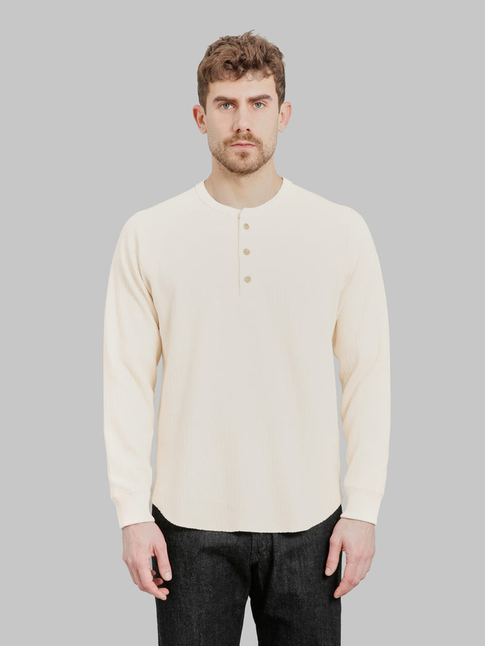 Wonder Looper Cashmere Blend Honeycomb Henley Ecru front look