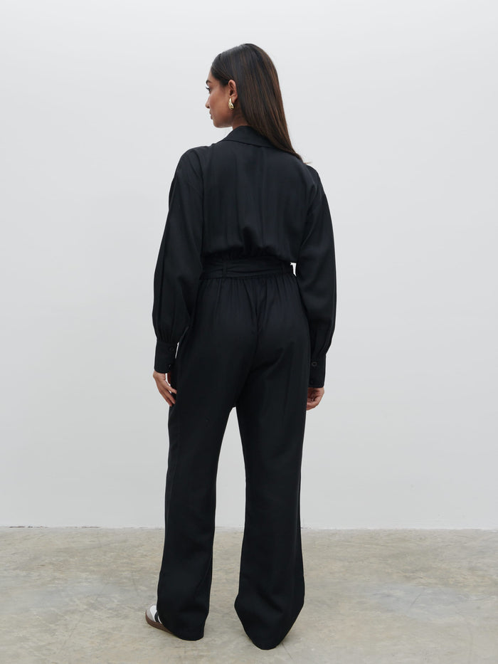 Sachi Is 5’7” & Wears Size UK 8|Zara Belted Jumpsuit - Black