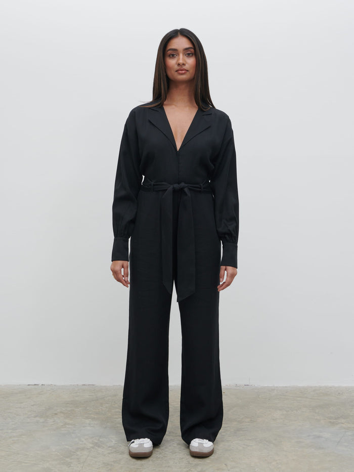 Sachi Is 5’7” & Wears Size UK 8|Zara Belted Jumpsuit - Black