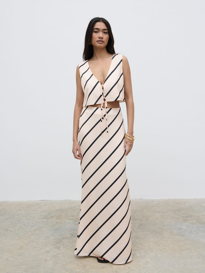 Candy Is 5'6" & Wears Size UK 8|Zuri Tied Striped Top - Asymmetric Stripe