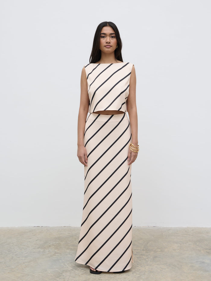 Candy Is 5'6" & Wears Size UK 8|Zuri Tied Striped Top - Asymmetric Stripe
